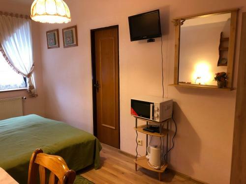 Hostal Pension Roklan