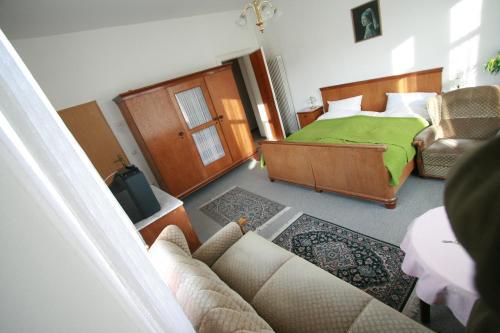 Hotel Schwarzaquelle