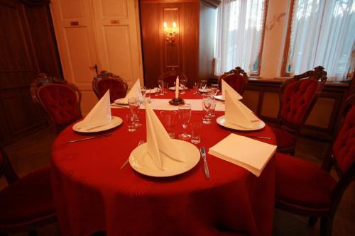 Hotel Schwarzaquelle