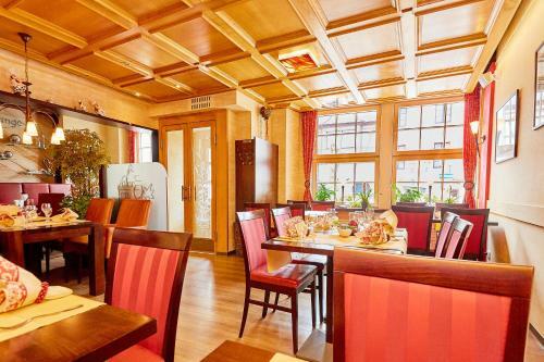 Hostal Gast-und Weinhaus Burkard