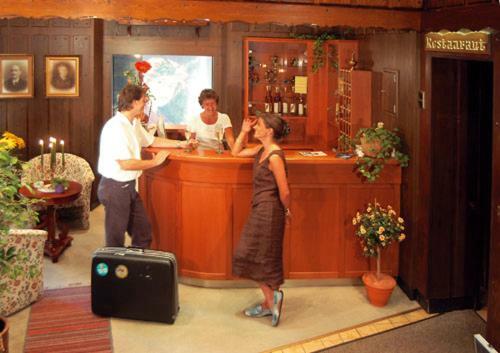 Hotel-restaurant Moselbl�mchen