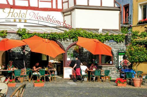 Hotel-restaurant Moselbl�mchen