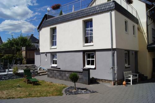 Wein- & Ferienhaus J�rg Weirich