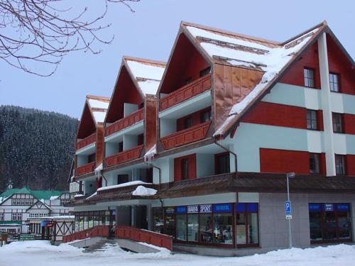 Apartm�ny B�l� Labe