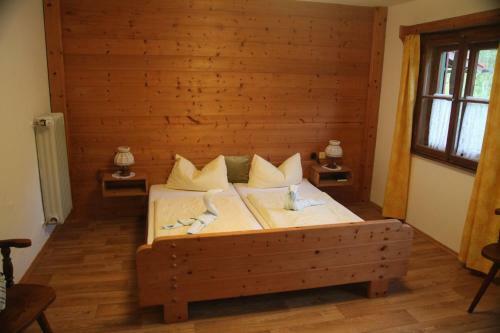 Posada Wirtshaus Und Pension Hocheck