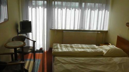 Hostal Domhotel Bed & Breakfast
