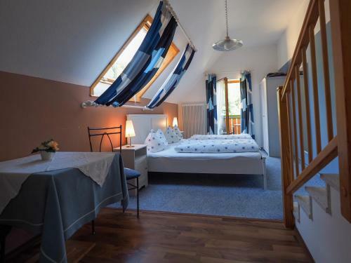 Hostal Landgasthof Zum Schwarzen Grat