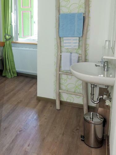 Hostal Landgasthof Zum Schwarzen Grat