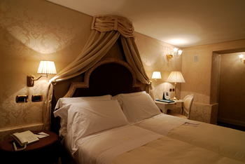 Hotel UNA Venezia