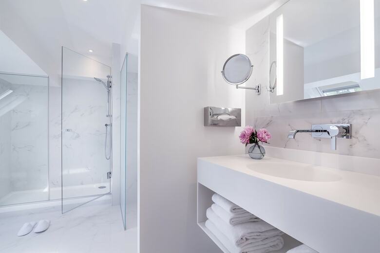 Hotel NH Paris Champs-elys�es