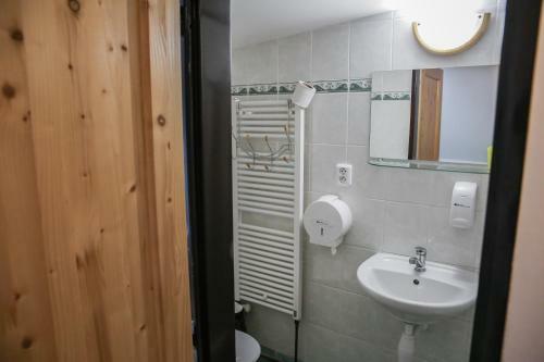 Hostal Chata Bajama