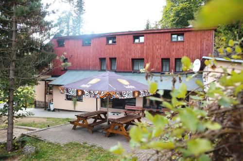 Hostal Chata Bajama