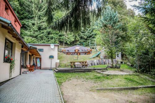 Hostal Chata Bajama