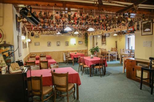 Hostal Chata Bajama