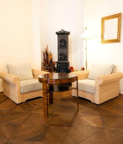 Hotel U Zlateho Jelena