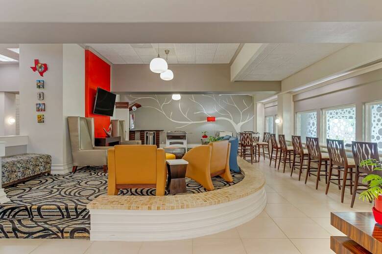 Aiden Austin City Hotel