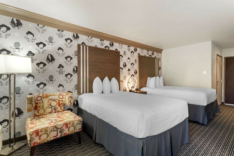 Aiden Austin City Hotel