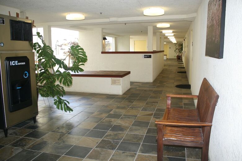 Motel Airport Inn