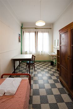 Albergue Ostello Domus Civica