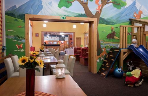 Relax Hotel B�ra