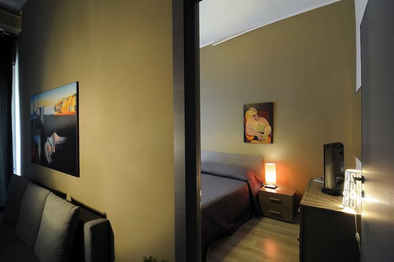 Apartment Picasso