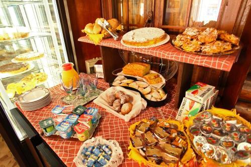 Hotel Albergo Ristorante Domus