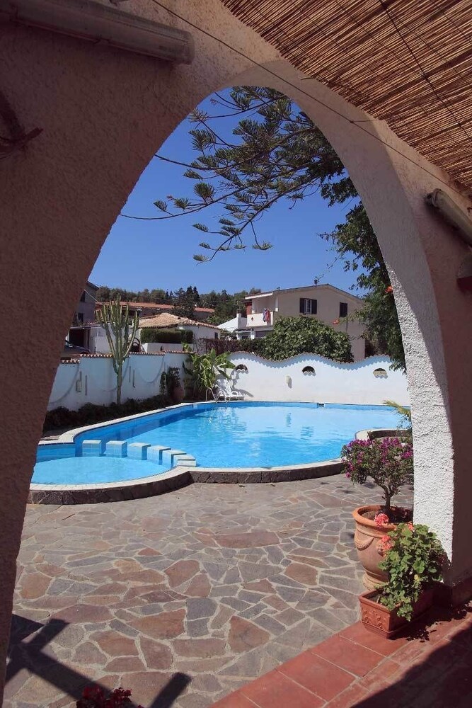 Hotel Punta Faro