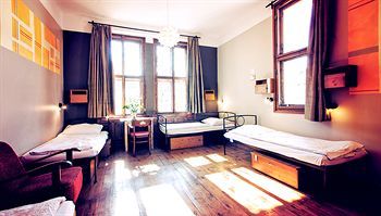 Sir Toby's Hostel