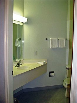 Motel 6 - Athens