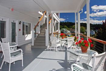 Posada Harborage Inn On The Oceanfront