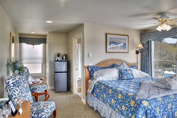 Posada Harborage Inn On The Oceanfront