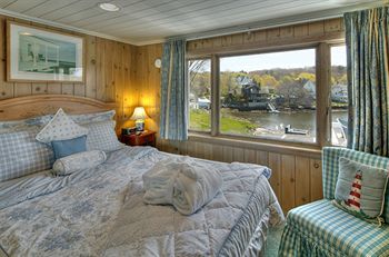 Posada Harborage Inn On The Oceanfront