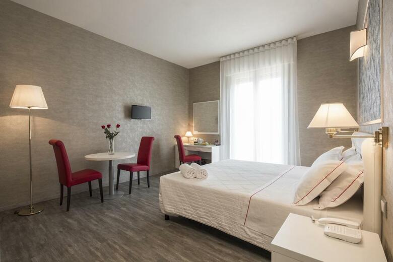 Nuovo Hotel Del Porto
