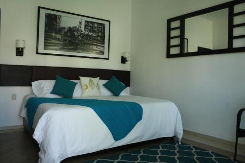 Hotel Esmeralda