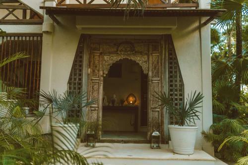Jashita Hotel
