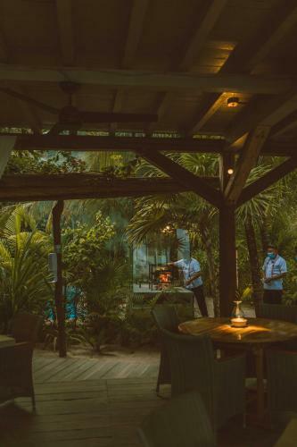 Jashita Hotel