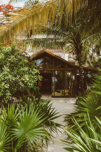 Jashita Hotel