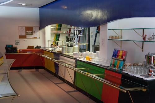 Hotel Rotel Inn