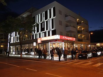 Aparthotel Domino