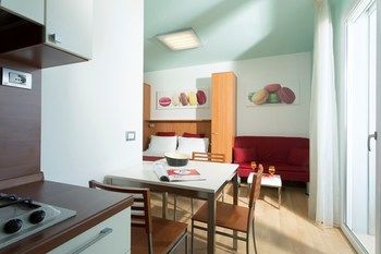 Aparthotel Domino