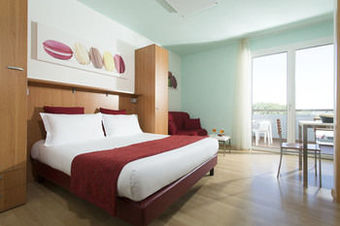 Aparthotel Domino