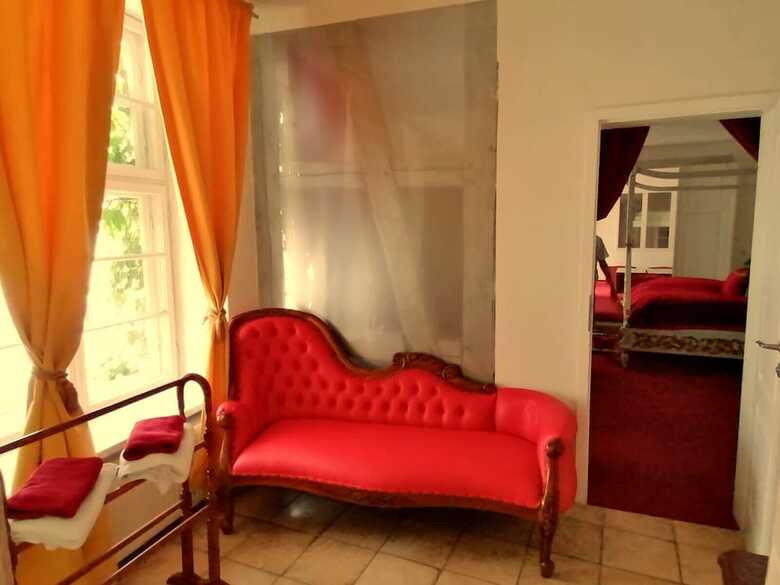 Hostal Hotel Kaufmannshaus Krahnst�ver