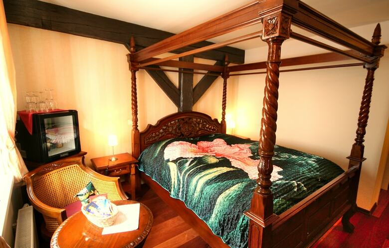 Hostal Hotel Kaufmannshaus Krahnst�ver
