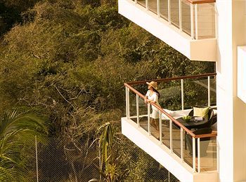 Delcanto Residences By Latour Hotel And Resorts