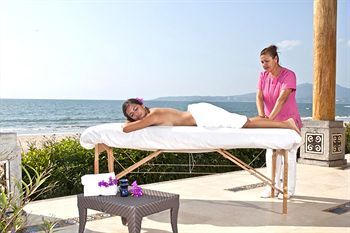 Delcanto Residences By Latour Hotel And Resorts