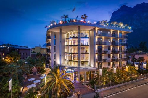 Hotel Kristal Palace - Tonellihotels
