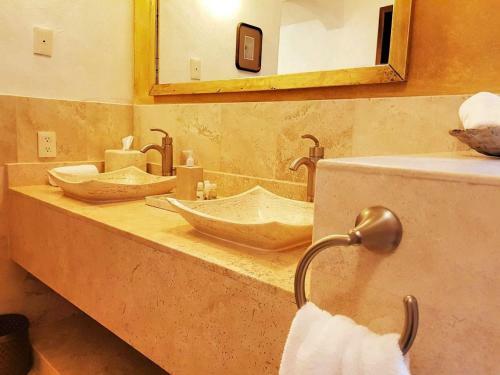 Hotel Casa Embrujo Luxury Retreat
