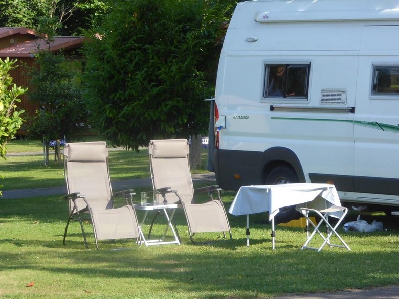 Camping L�amuravela