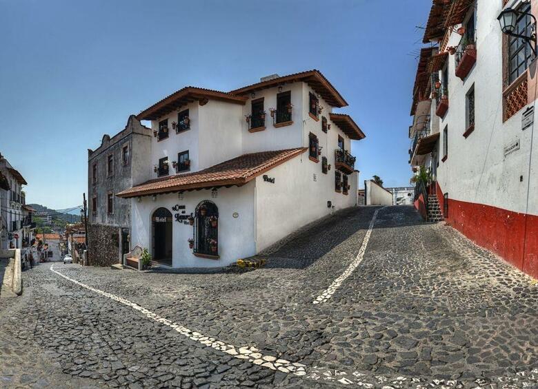 Hotel La Casa Del Laurel