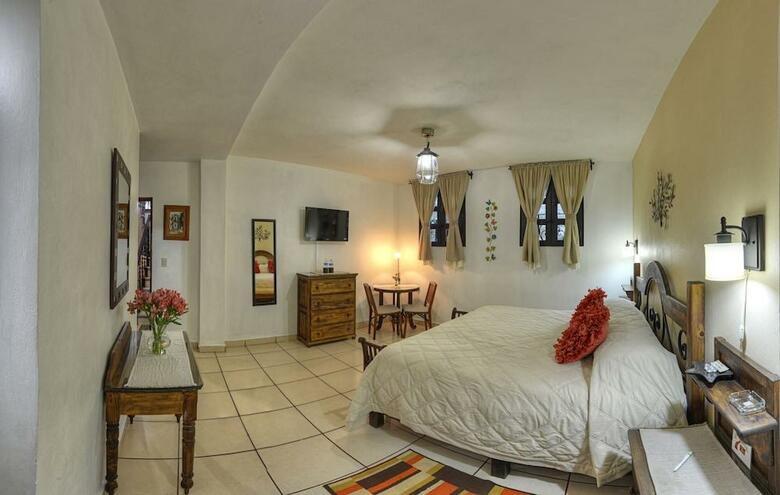 Hotel La Casa Del Laurel